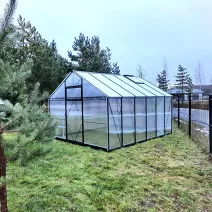 Skleník ROA Classic EHLB 3.0, oranžériového typu, z žiarovo pozinkovanej ocele a 8 mm komôrkového polykarbonátu, mimoriadne odolný